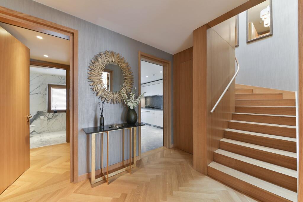 Apartment in London, Royal Borough of Kensington and Chelsea - View 3