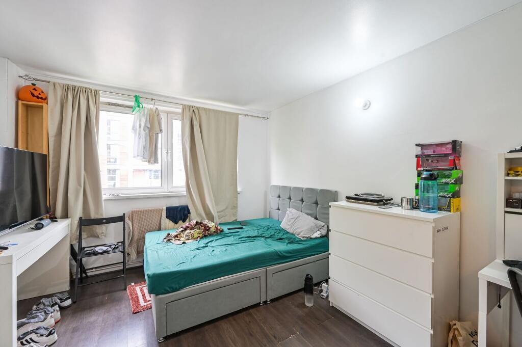 Apartment in London, Millwall, Canary Wharf - View 4