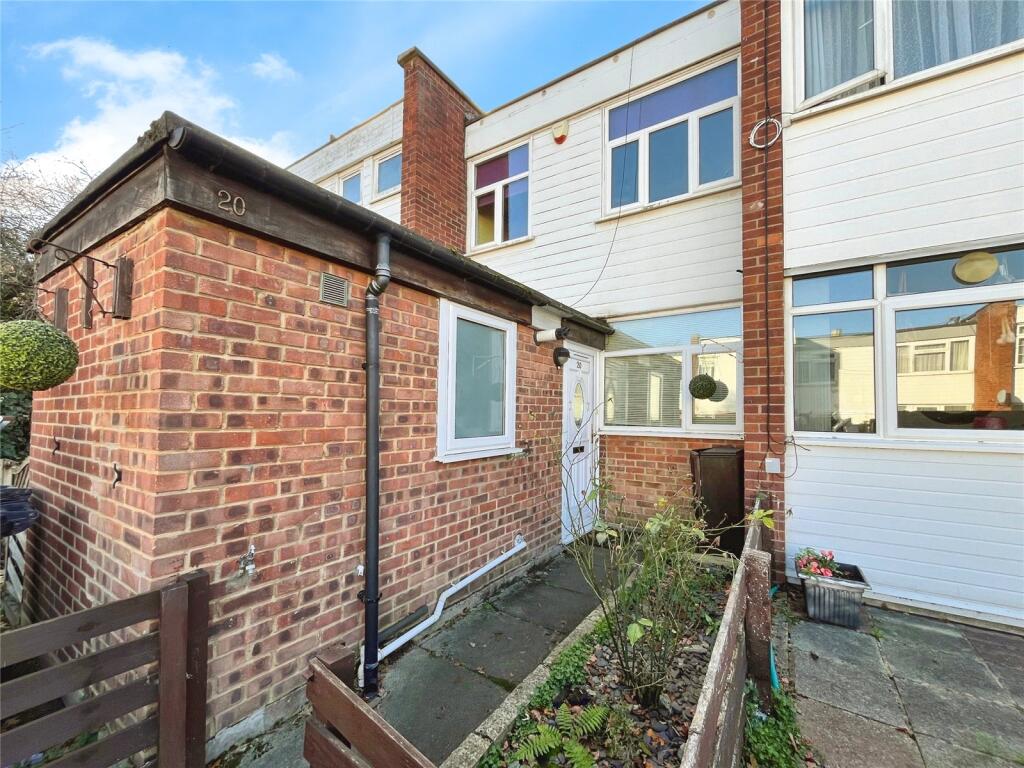 Main image of property: Lambscroft Avenue, London, SE9