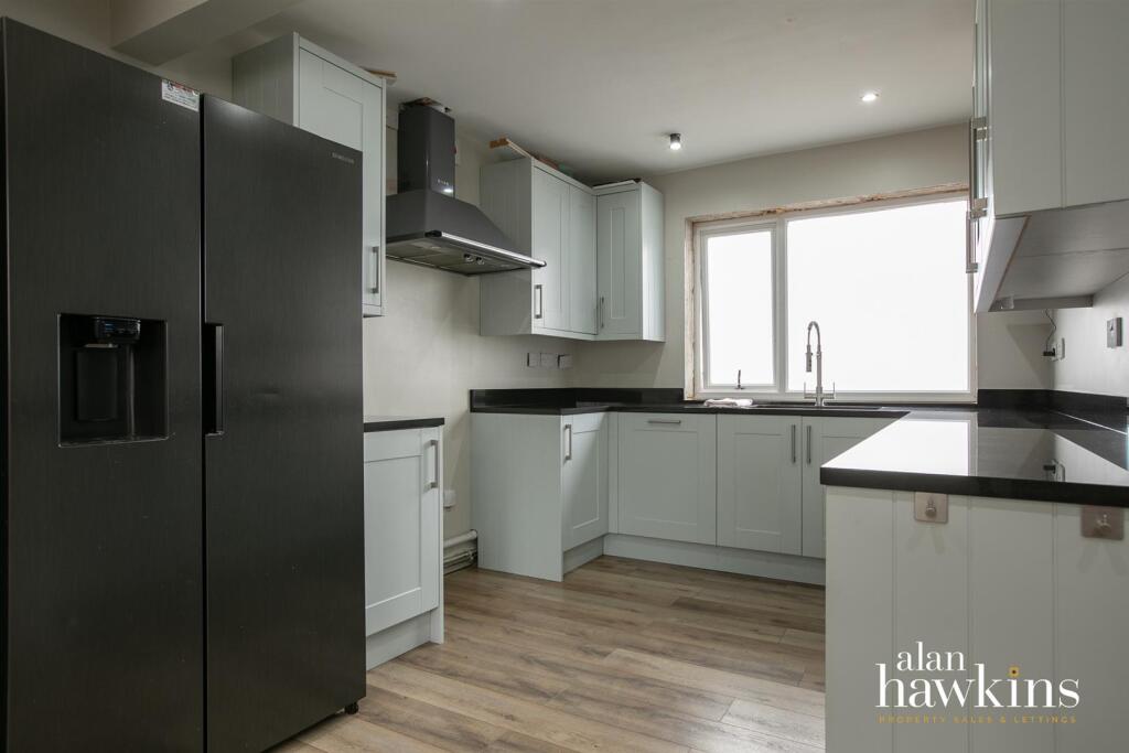 House in Swindon - View 3