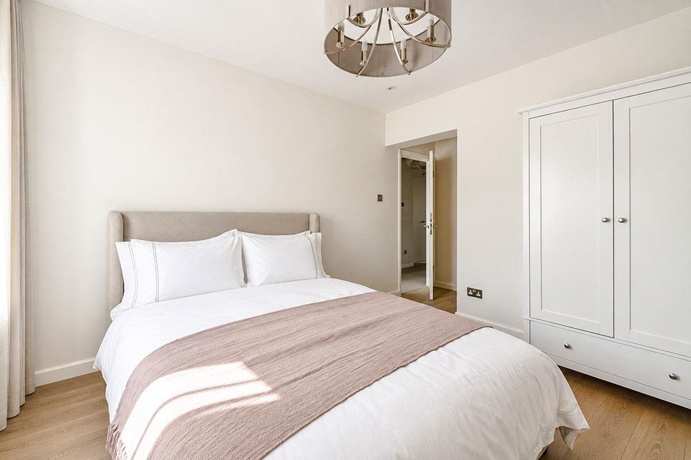 Apartment in London - View 5