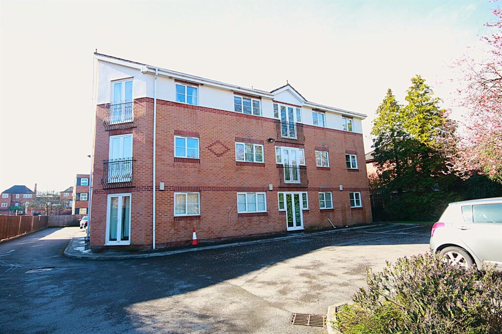 Main image of property: Kingswood Court, Grove Avenue, Wilmslow