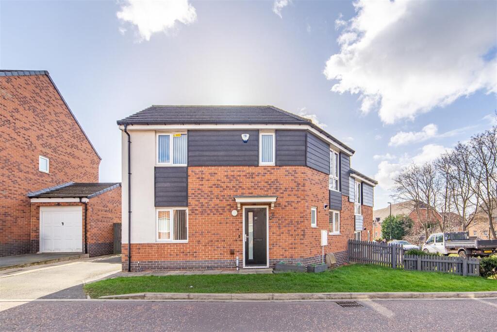 Main image of property: Friars Way, Newcastle Upon Tyne, NE5