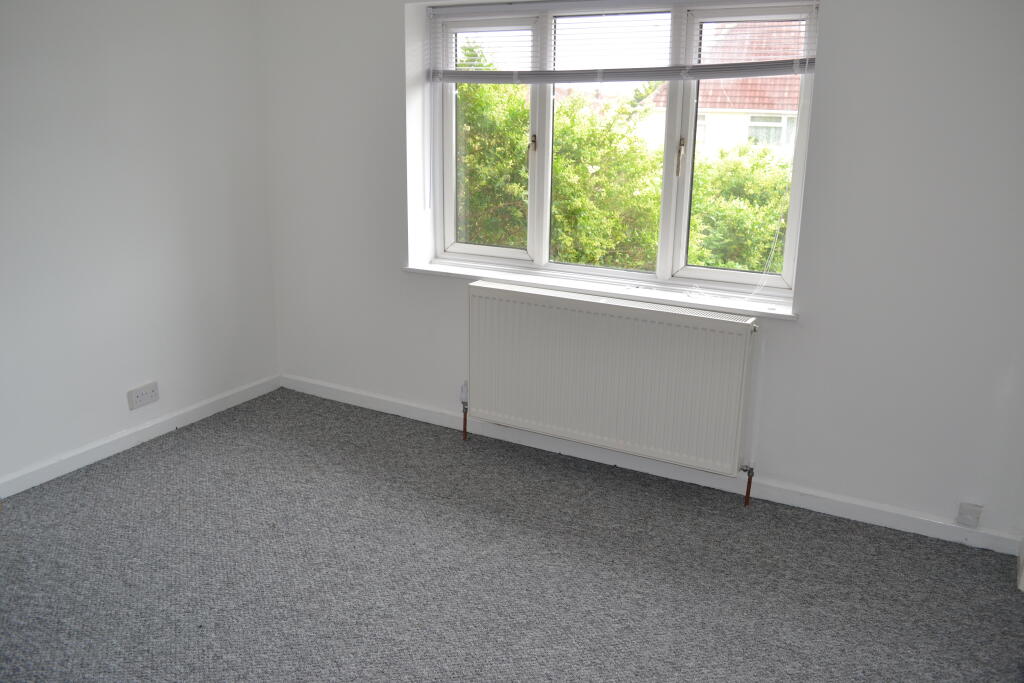 4 bedroom semi-detached bungalow for rent