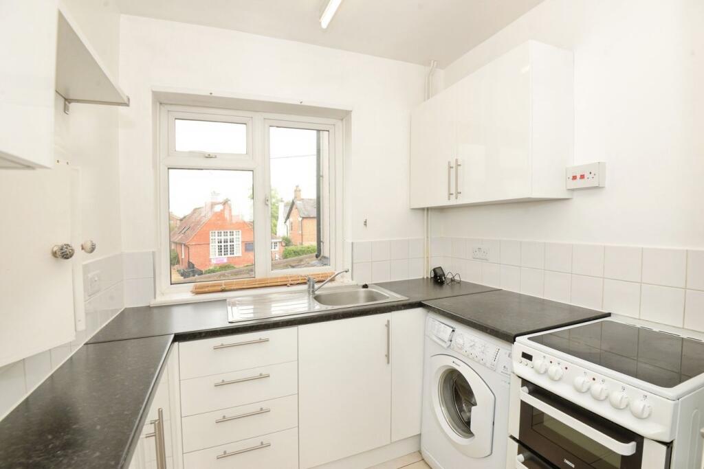 Apartment in South Oxfordshire, Chalgrove - View 5