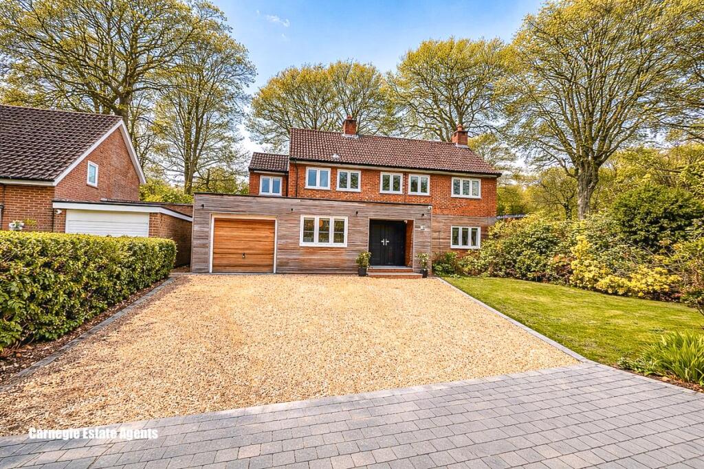Main image of property: Roundwood Drive, Welwyn Garden City