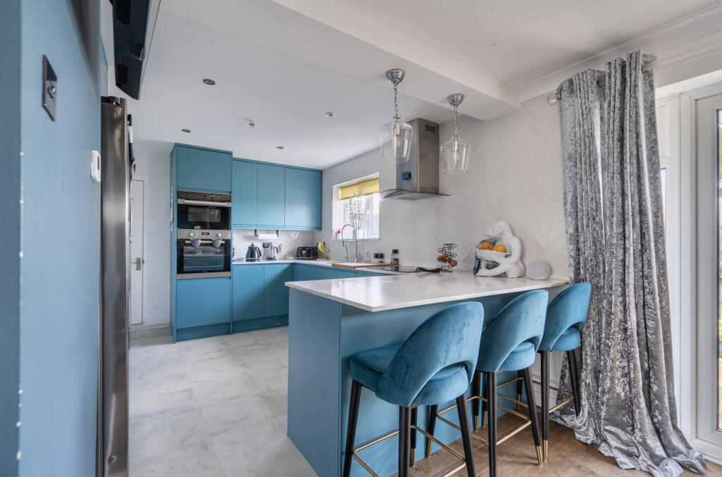 House in Adur, Lancing - View 4