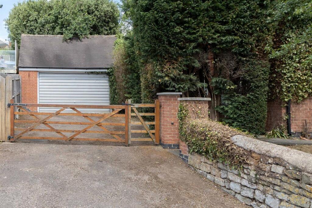 Eastgate, Hallaton, LE16 photo 3