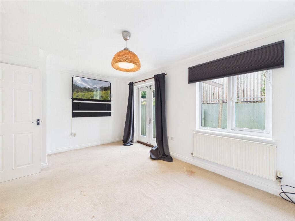 House in Exeter - View 3