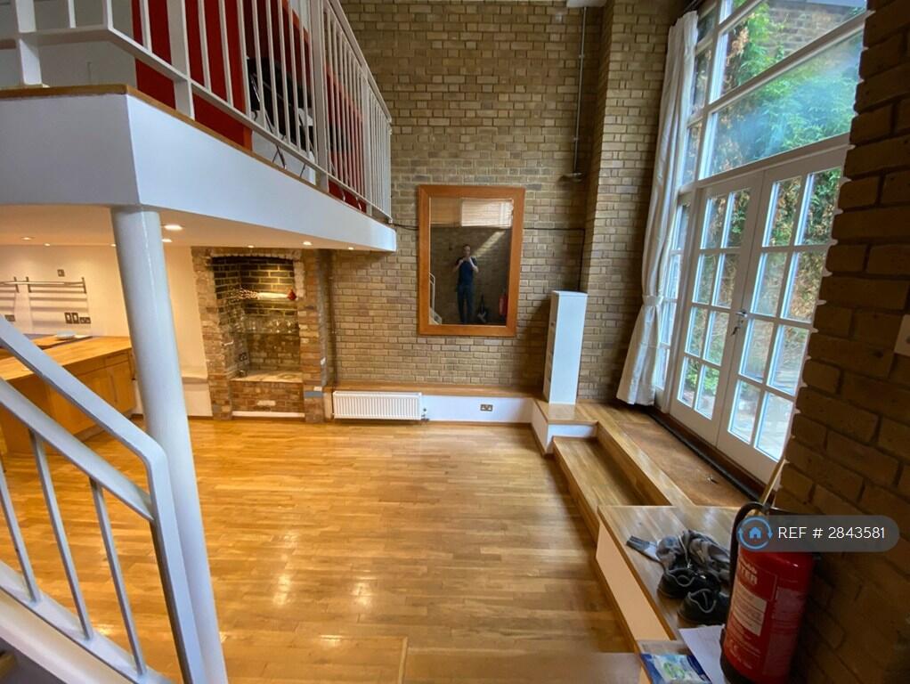 Main image of property: Shelford Place, London, N16