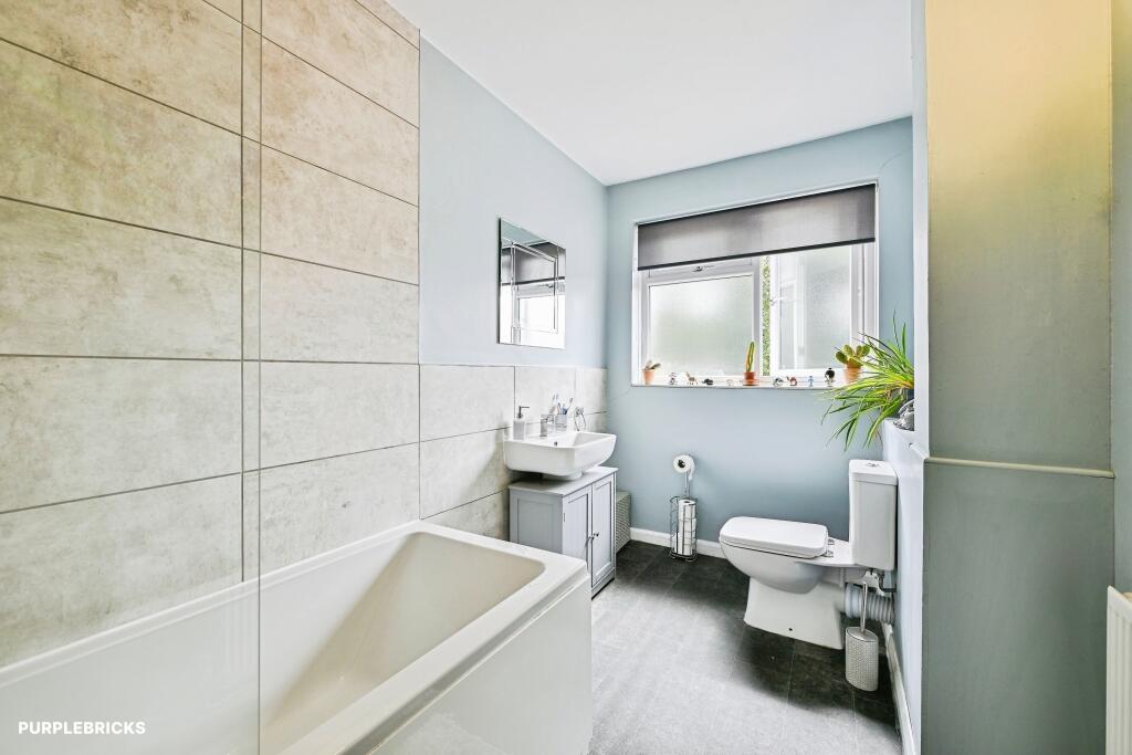 Main image of property: Radley Square, Nottingham, NG6