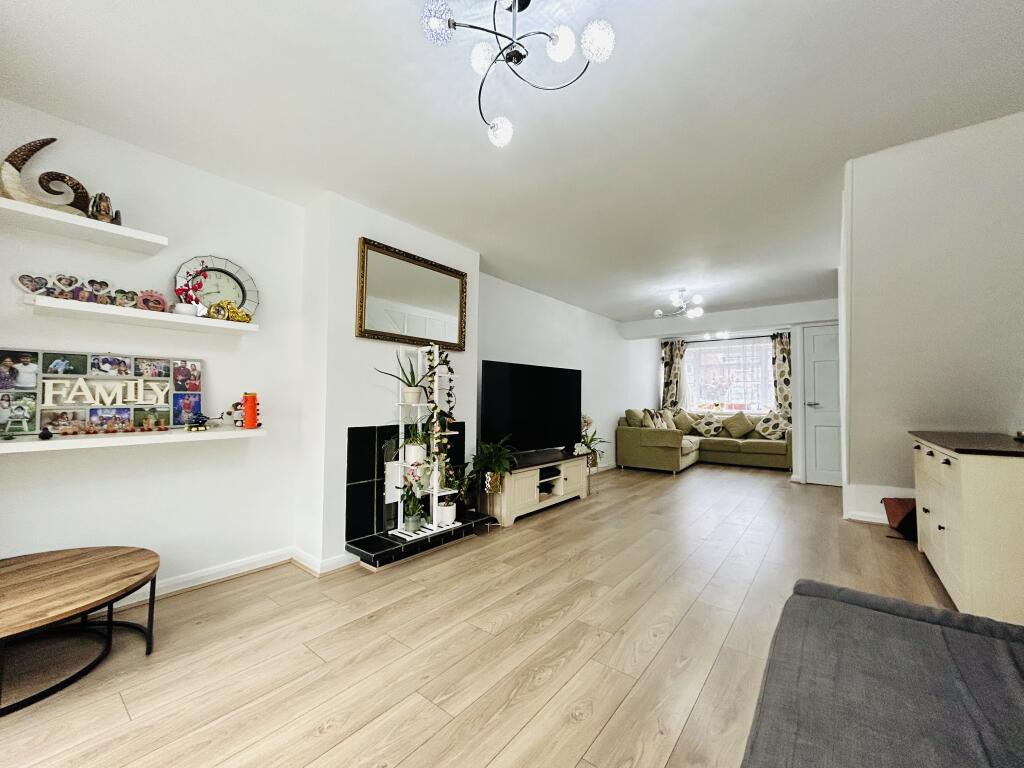 House in Derby - View 4