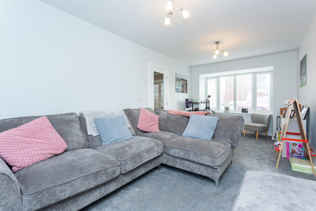 House in Preston, Larches, Ashton-on-Ribble - View 3
