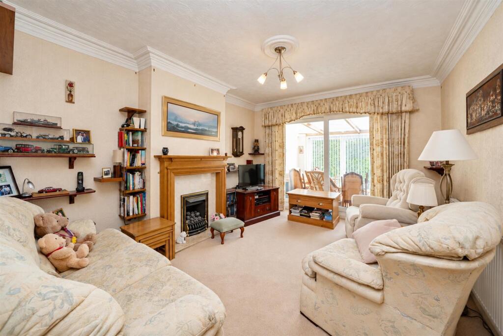 House in Watford - View 2