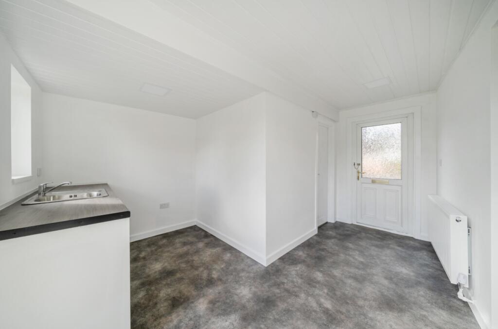 House in Nottingham - View 5