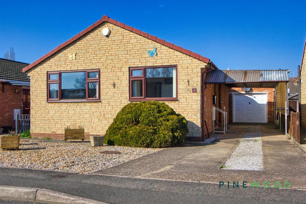 Main image of property: Meadow Close, New Whittington, Chesterfield, Derbyshire, S43