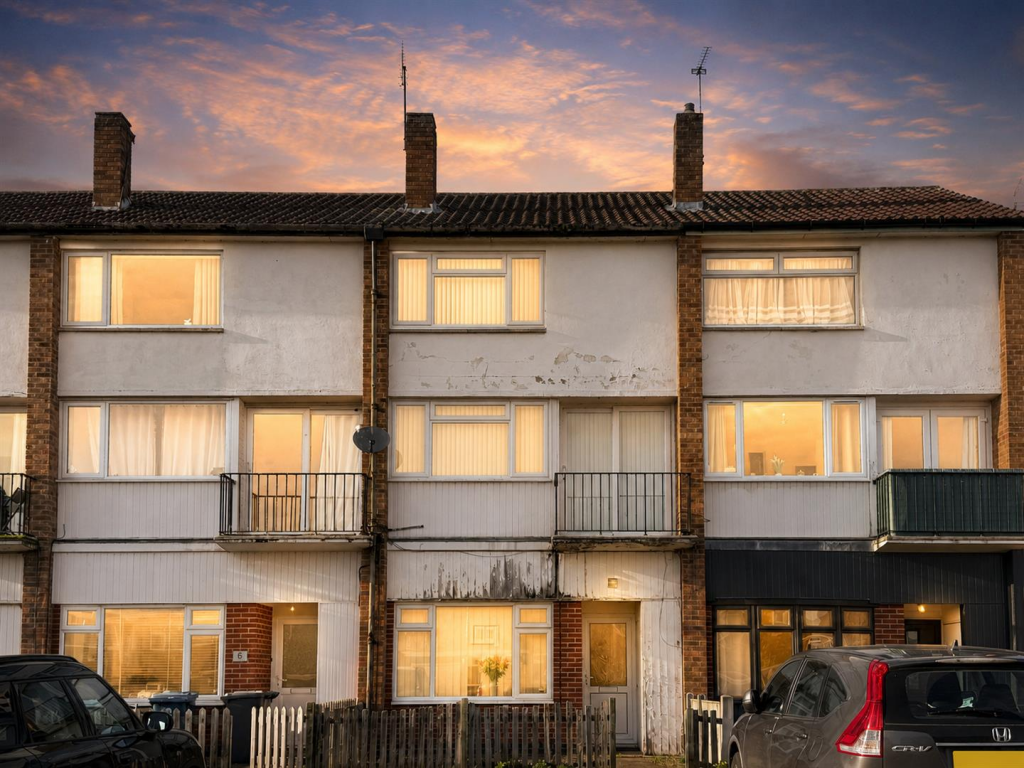 Main image of property: Haddon Way, Radcliffe-On-Trent, Nottingham