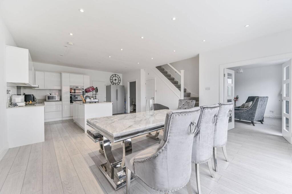 Main image of property: Riddlesdown Road, Croydon, Purley, CR8