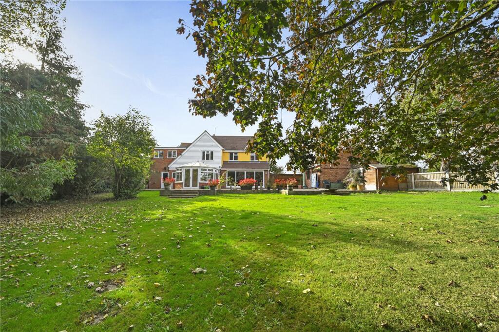 5-bed detached on Ipswich Road, Dedham, Colchester, Essex, CO7, £890,000