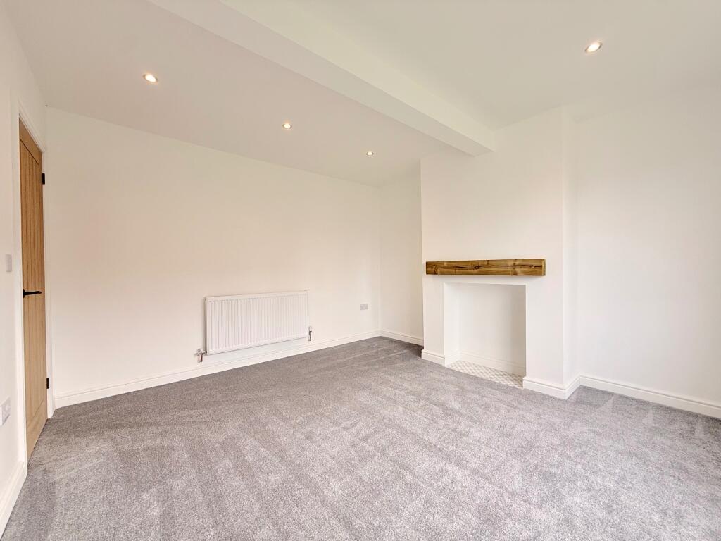 House in Cardiff, Pyle - View 3