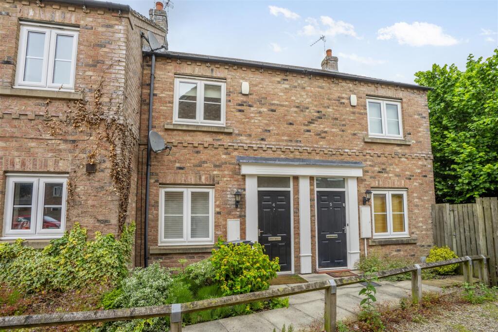 Main image of property: Albert Court, Shipton Street, York, YO30 7EH