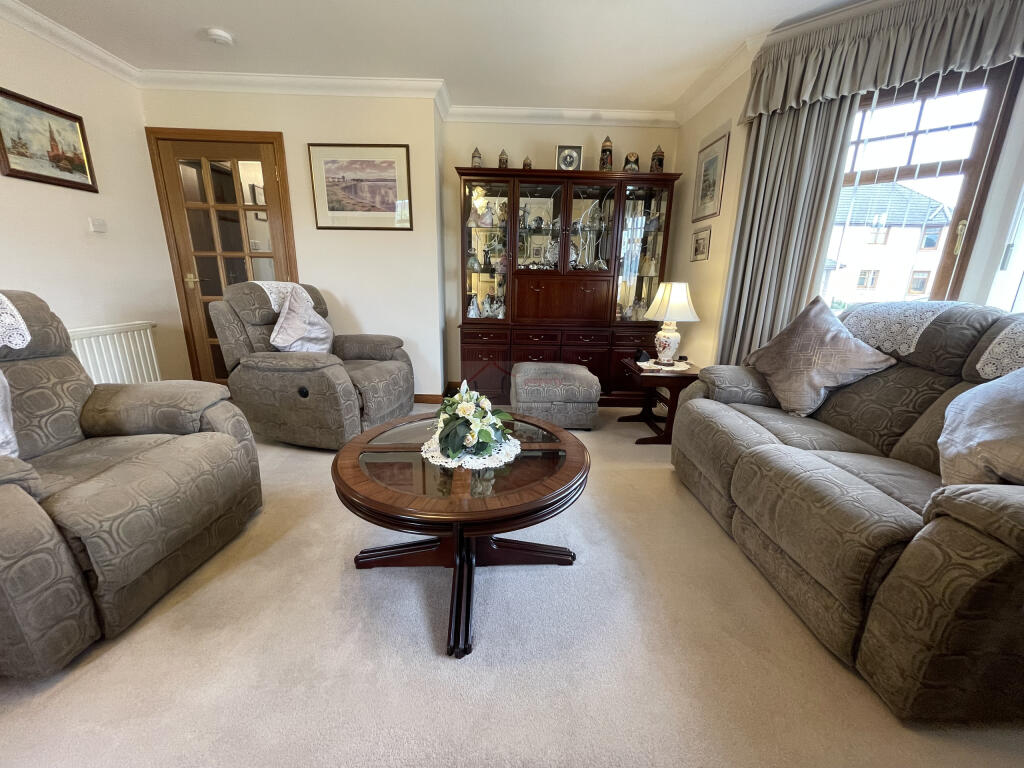 9 Mosset Grove, Forres, Moray photo 4