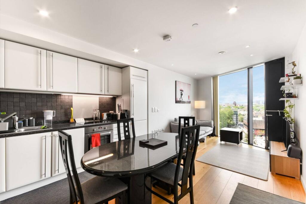 Main image of property: Walworth Road, Elephant and Castle, London, SE1