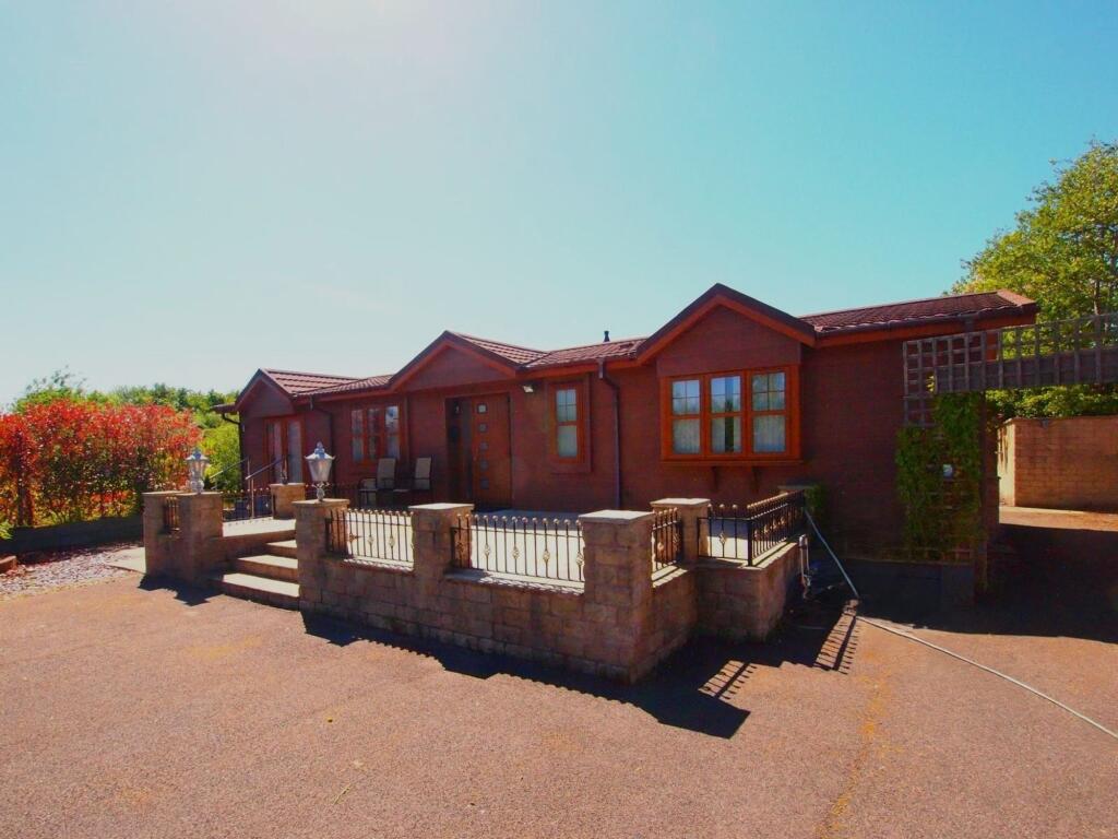 Main image of property: Woodlands Country Park, 19 Woodlands way, Pilling, Lancashire, PR3 6DJ