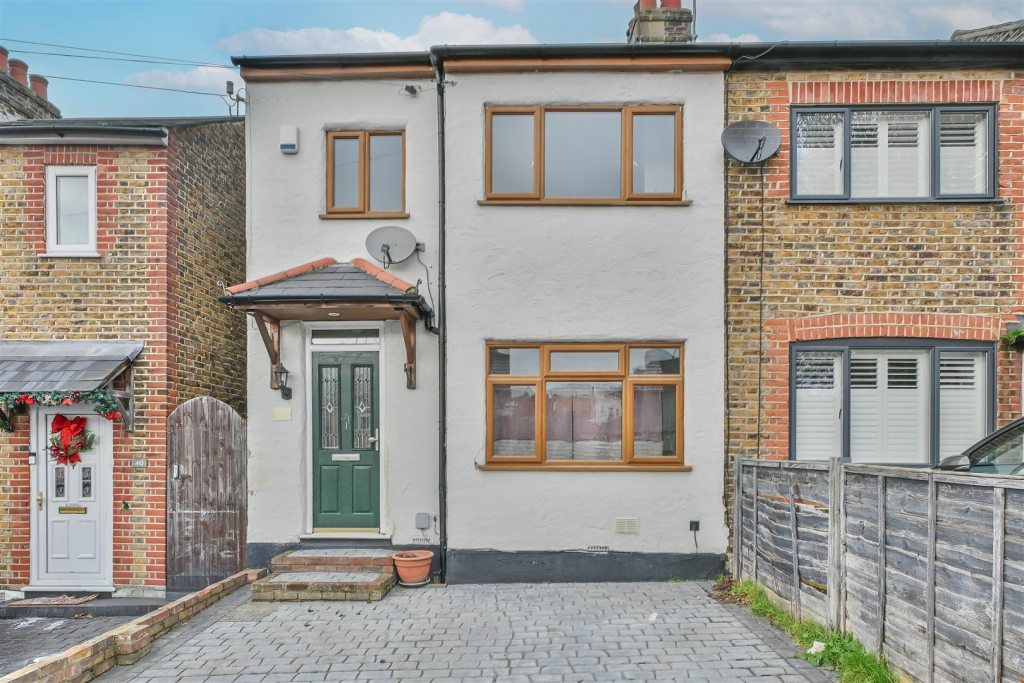 Main image of property: Kings Chase, Brentwood