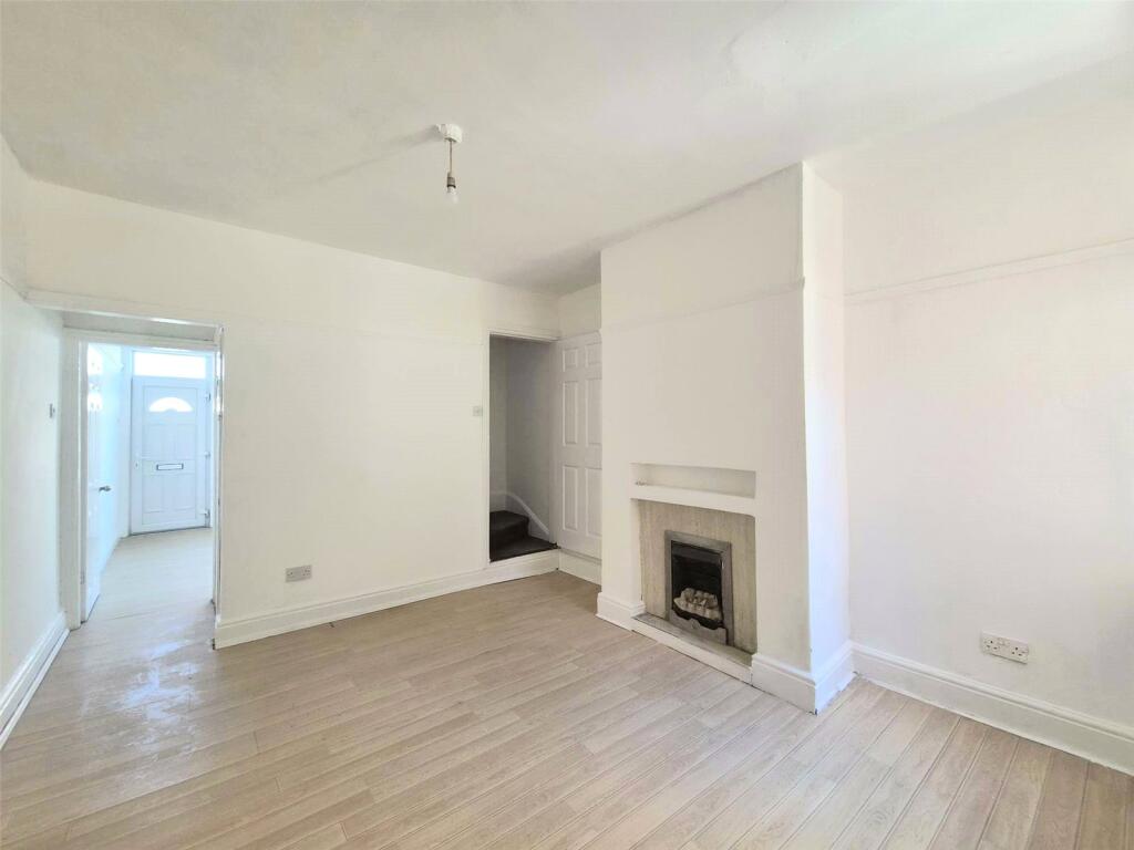 House in Derby - View 2