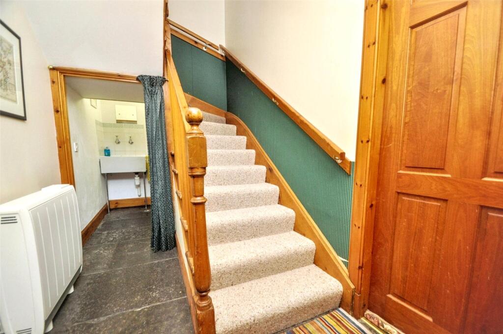 House in Kirkwall, Orkney Islands - View 2