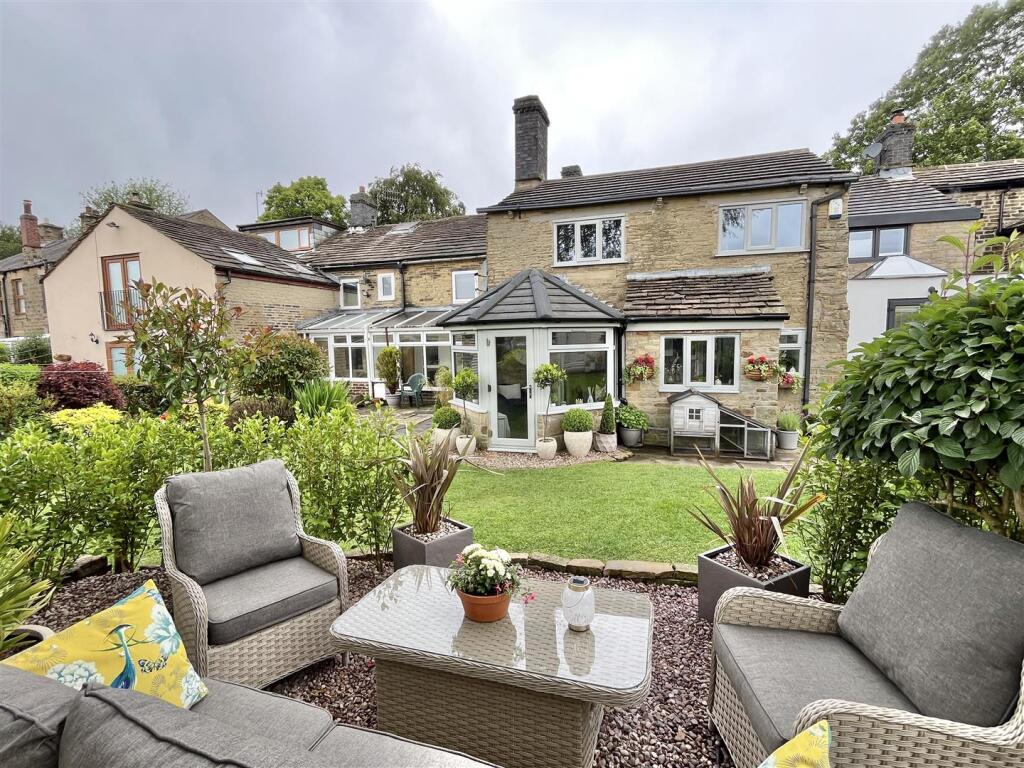 House in Stockport - View 3