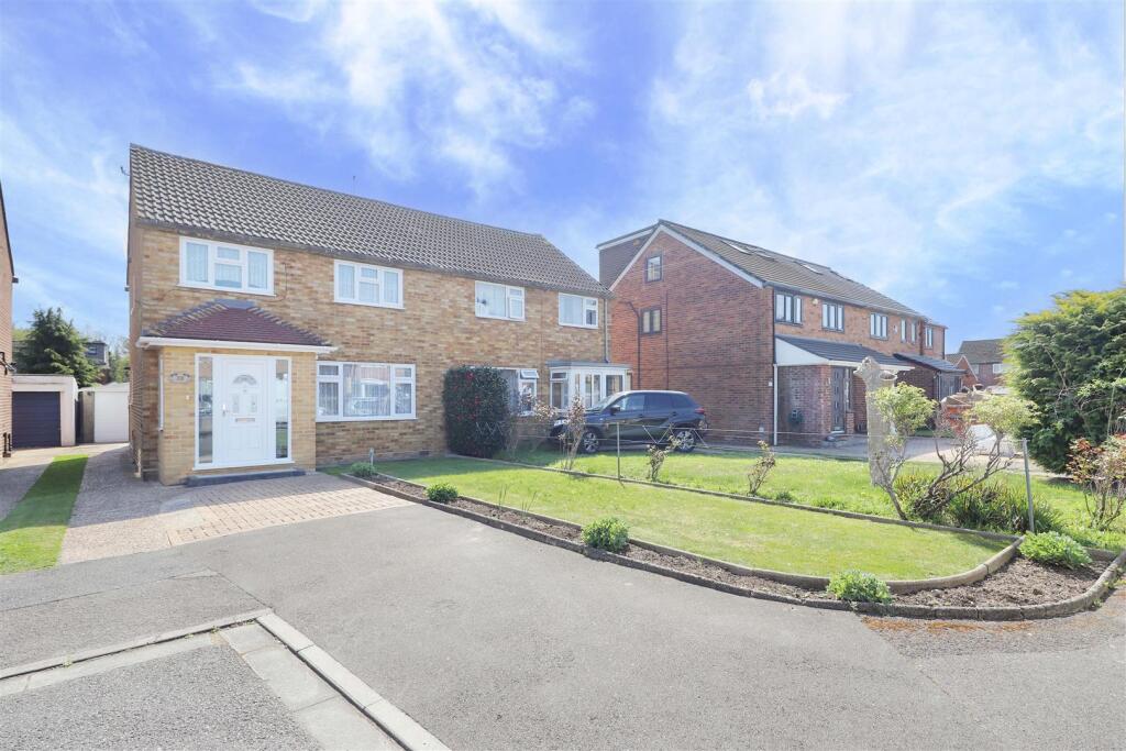 Main image of property: Marian Close, North Hayes, UB4