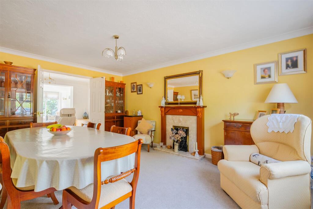 House in Chippenham, Wiltshire - More