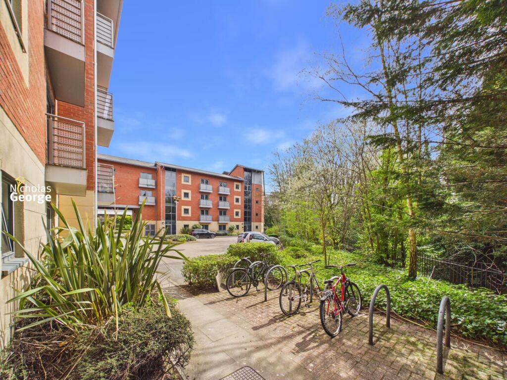 Main image of property: Bournbrook Court, 400 Bristol Road, Birmingham, B5 7SQ
