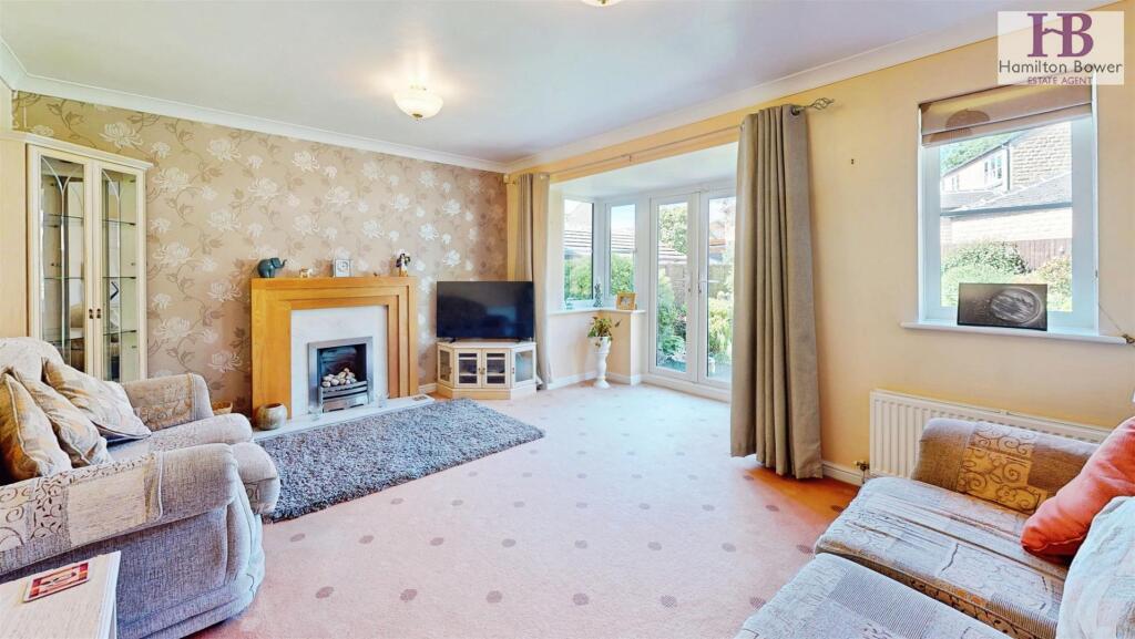 House in Calderdale, Northowram, Stone Chair - View 2