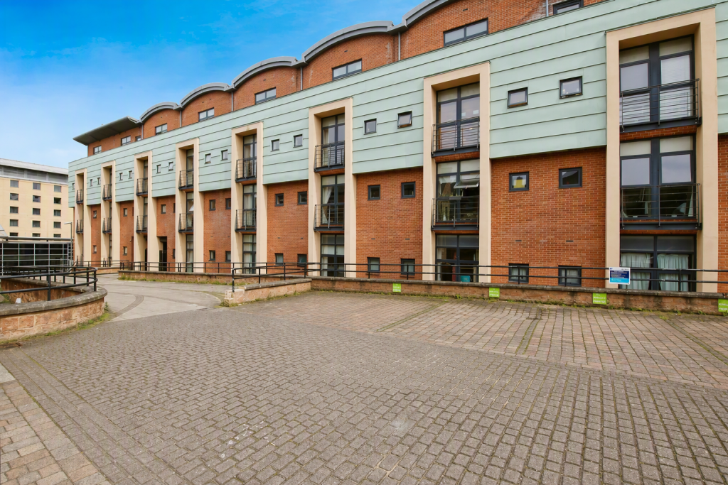 Main image of property: Curzon Place, Gateshead Quayside, NE8