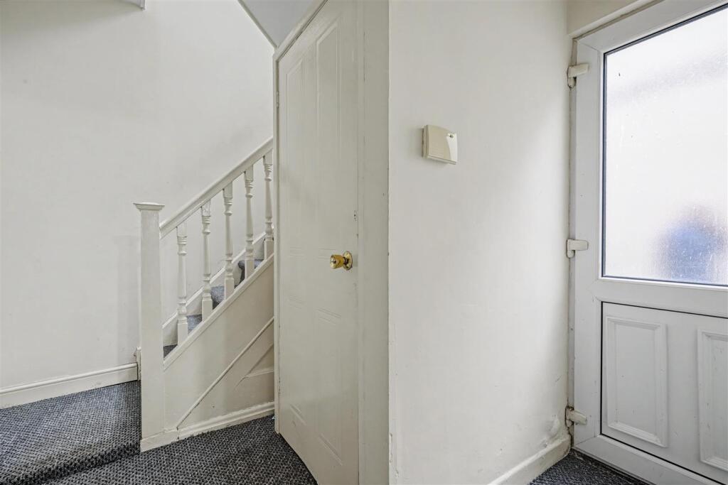 Hallway.jpeg