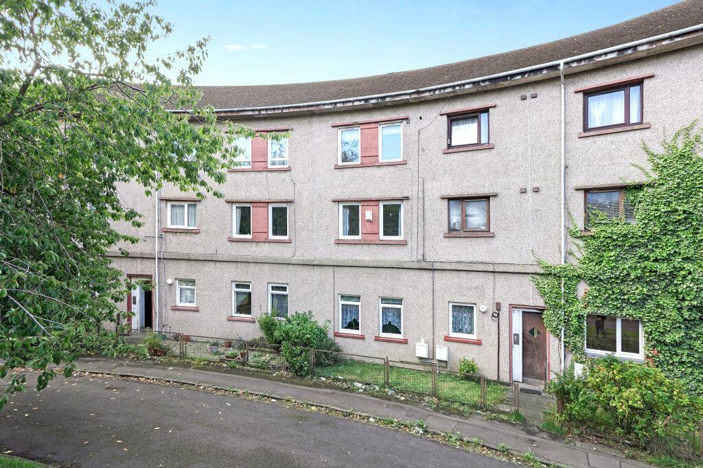 Main image of property: 11/8 West Pilton Rise, Pilton, Edinburgh, EH4 4UQ