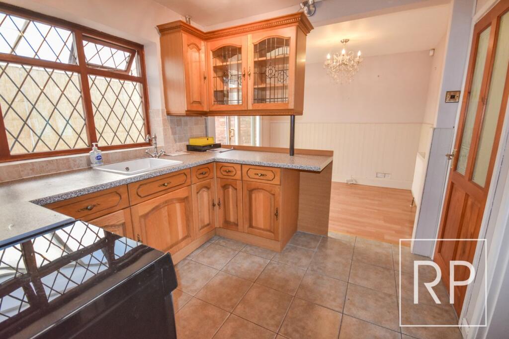 House in Wolverhampton - View 4