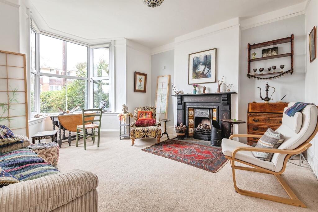 House in Taunton - View 5