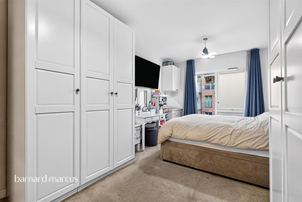 Apartment in London - View 4