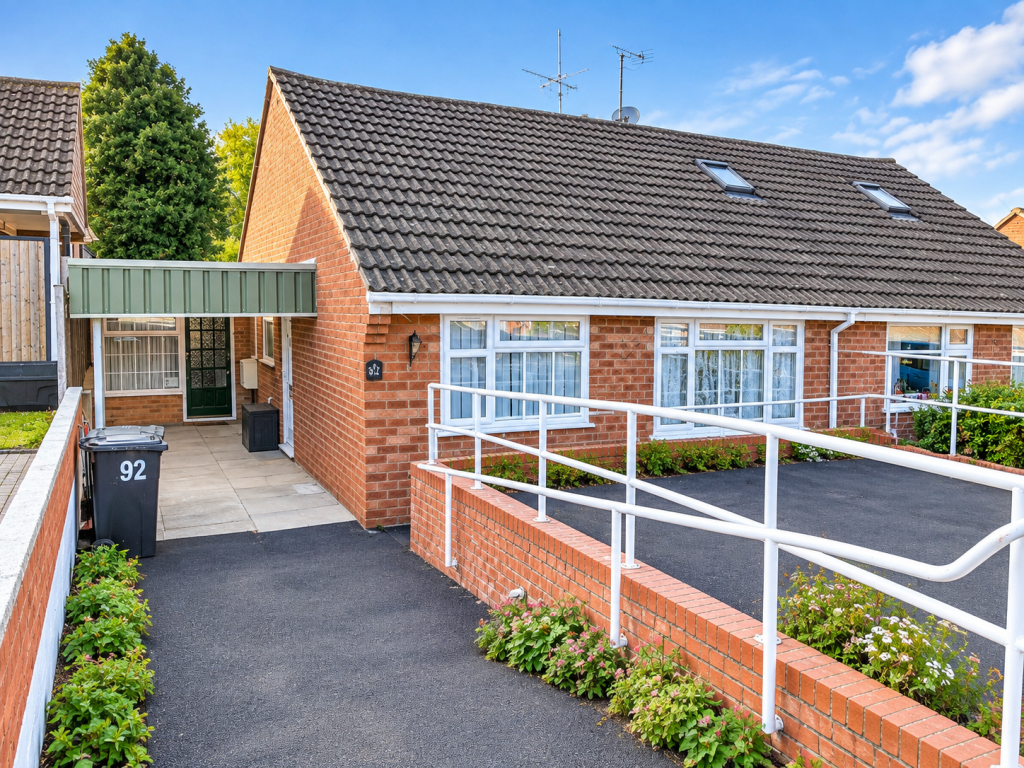 Main image of property: The Meadows, Leominster, Herefordshire, HR6 8RE