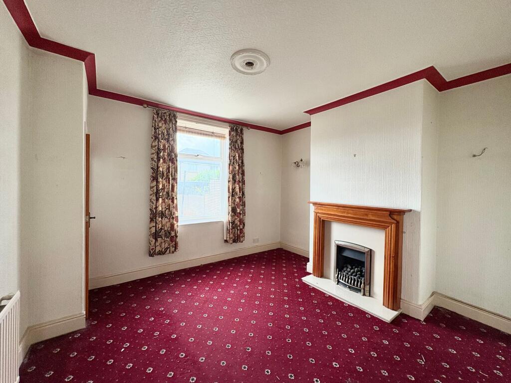 House in Kirklees, West Yorkshire - View 3