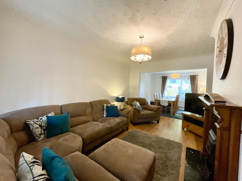 House in Stoke-on-Trent - More