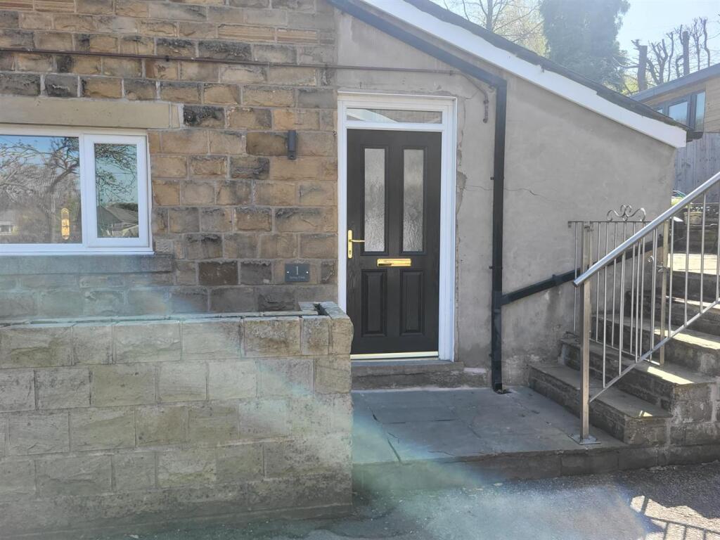 Main image of property: Turnlee Road, Simmondley, Glossop