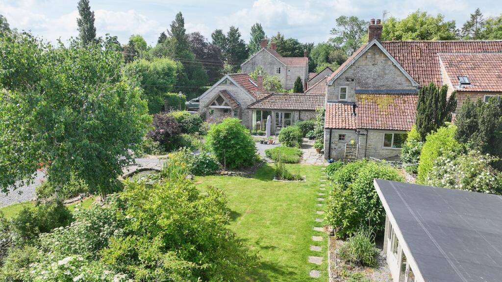 Additional image 32 of Priory Barn, Woodlands, Baltonsborough