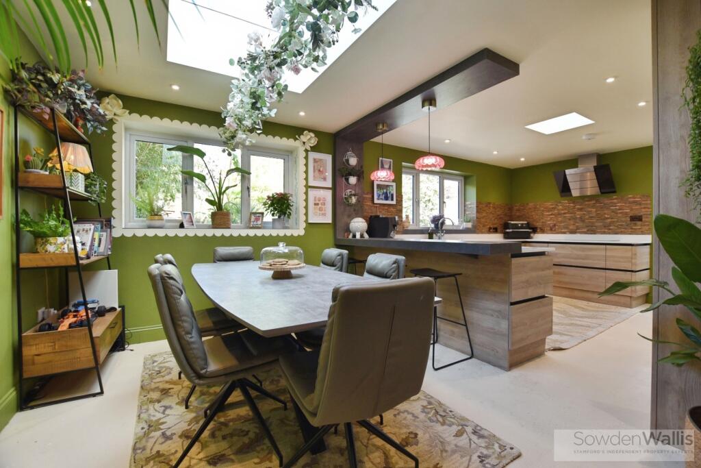 House in Peterborough - View 2