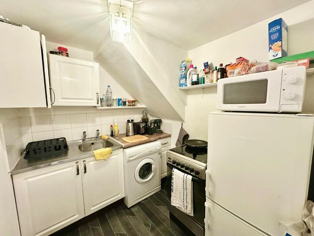 112B High Street, Knaresborough, North Yorkshire, HG5 photo 3