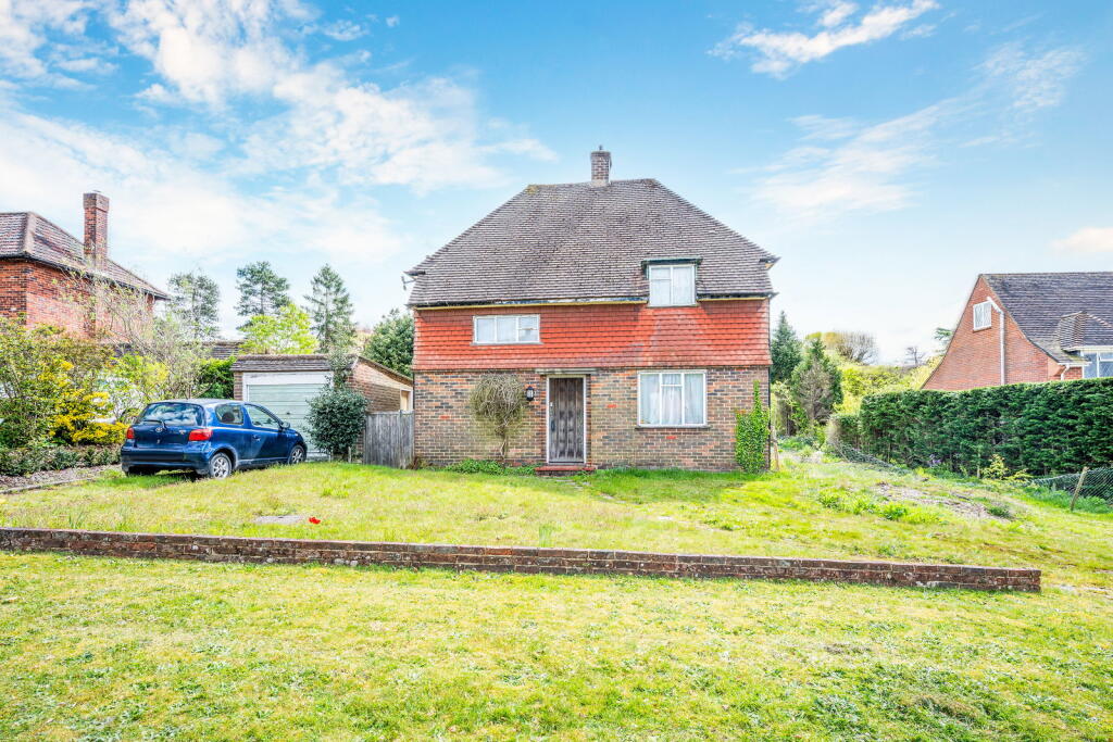 Main image of property: Park Road, Oxted, RH8 0AW